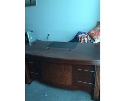 Thanh lý bàn giám đốc không hộc